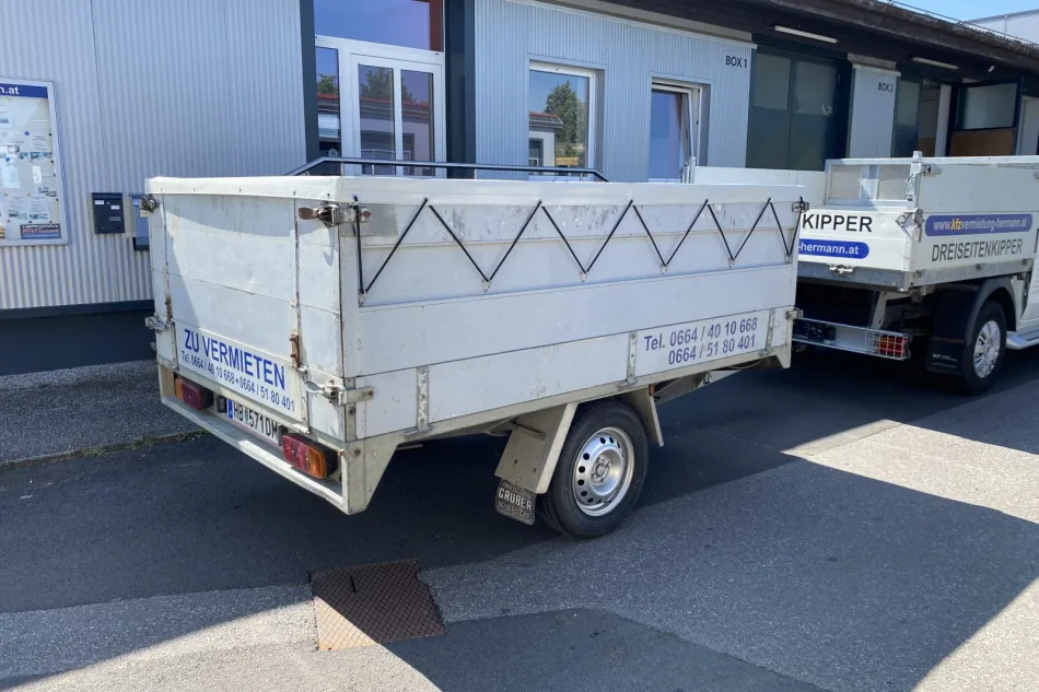 KFZ-Vermietung Hermann Auflaufgebremster Anhänger 1.100 kg